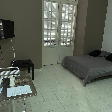 Five Stars S1 Aparthotel Μασσαλία Εξωτερικό φωτογραφία