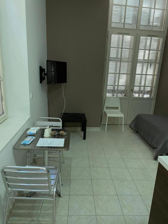Five Stars S1 Aparthotel Μασσαλία Εξωτερικό φωτογραφία